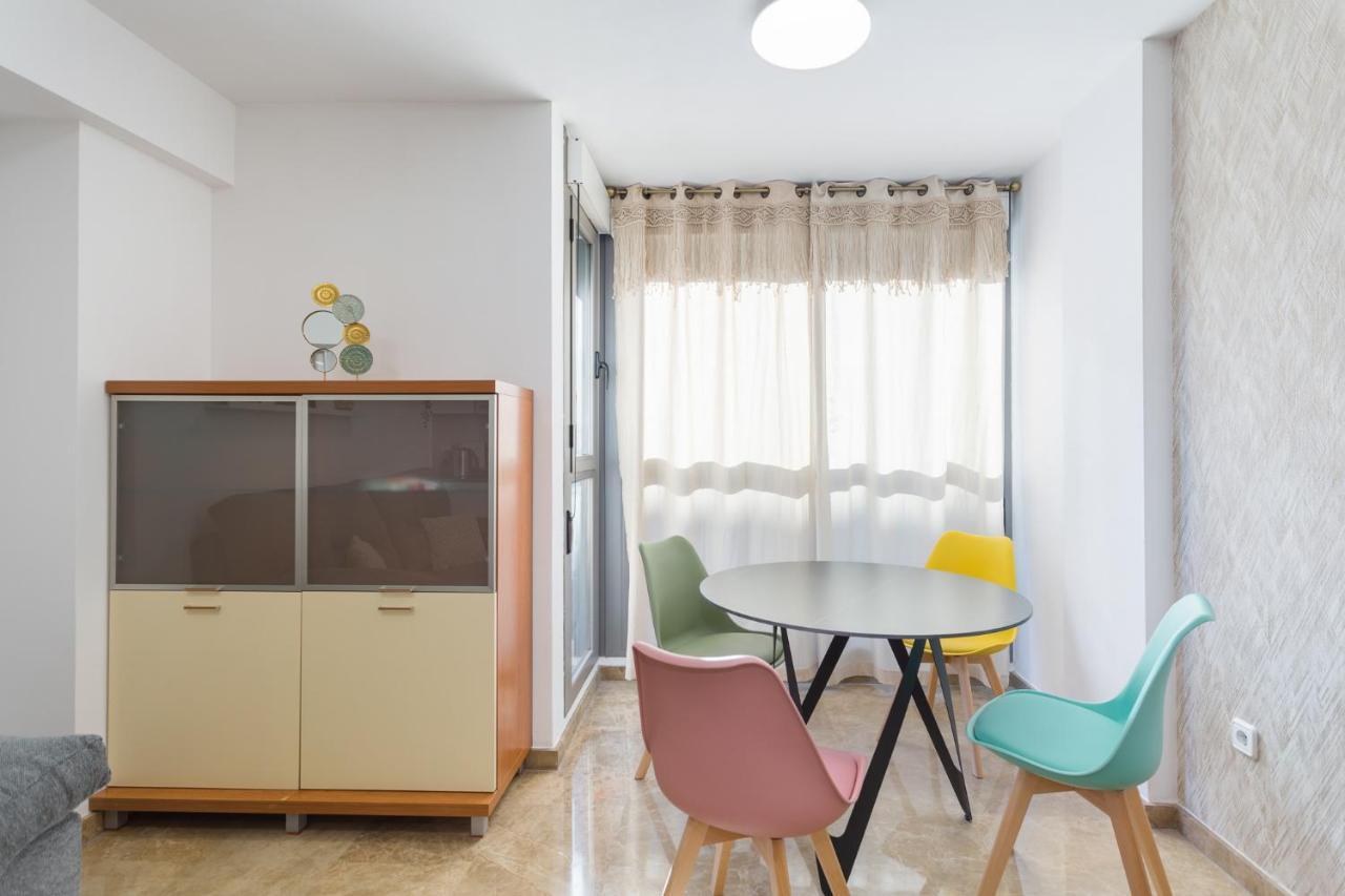 Piso Familiar Cerca Del Centro, Ac Y Wifi Gratis Apartment Valencia Exterior photo