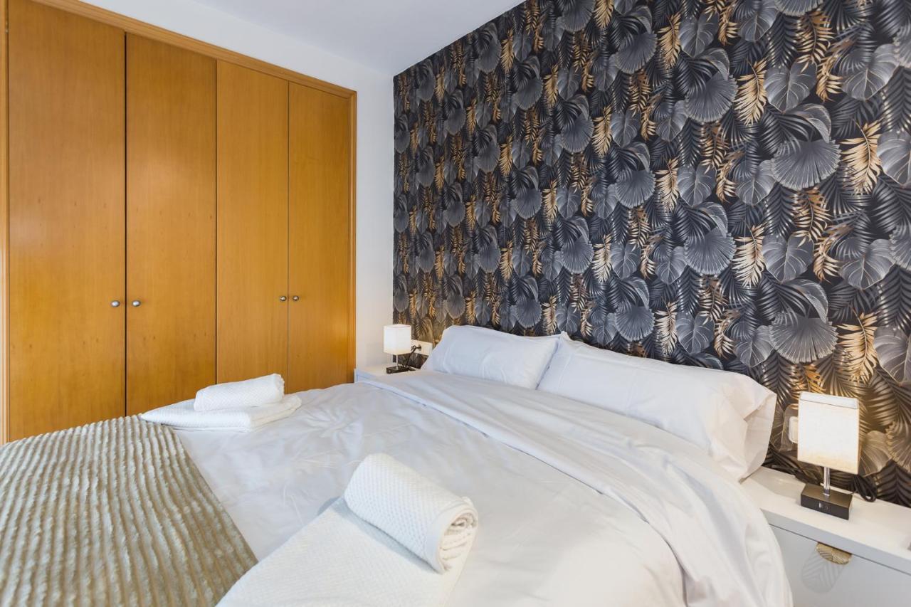 Piso Familiar Cerca Del Centro, Ac Y Wifi Gratis Apartment Valencia Exterior photo
