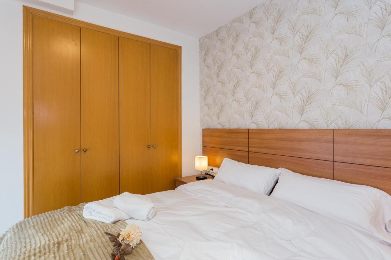 Piso Familiar Cerca Del Centro, Ac Y Wifi Gratis Apartment Valencia Exterior photo