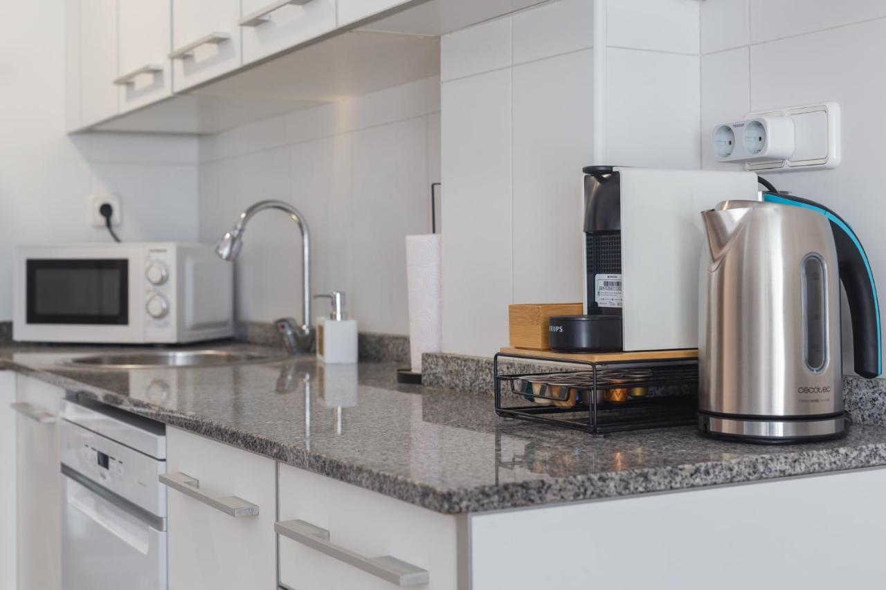 Piso Familiar Cerca Del Centro, Ac Y Wifi Gratis Apartment Valencia Exterior photo