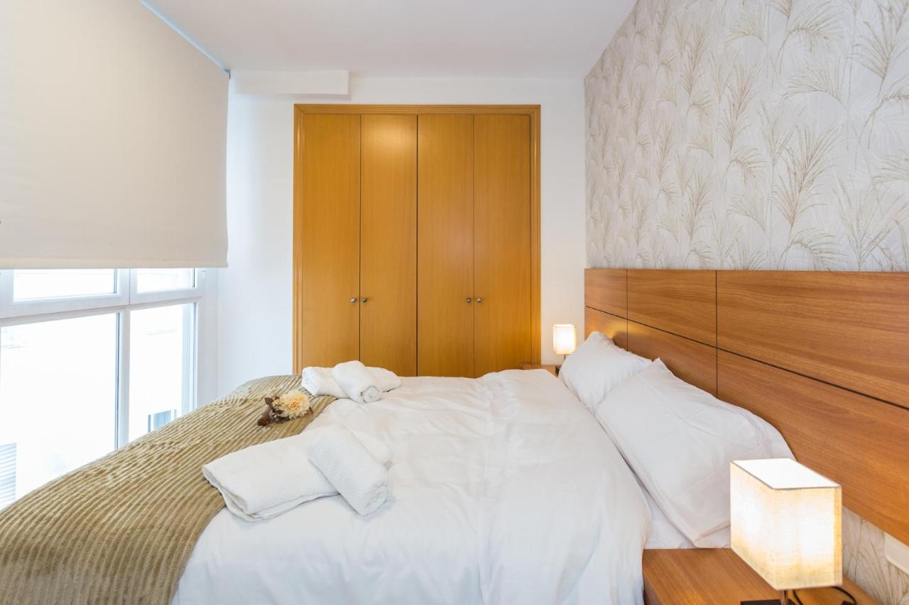 Piso Familiar Cerca Del Centro, Ac Y Wifi Gratis Apartment Valencia Exterior photo