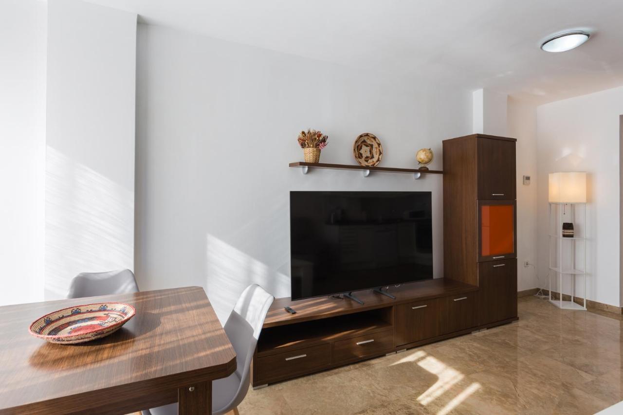 Piso Familiar Cerca Del Centro, Ac Y Wifi Gratis Apartment Valencia Exterior photo