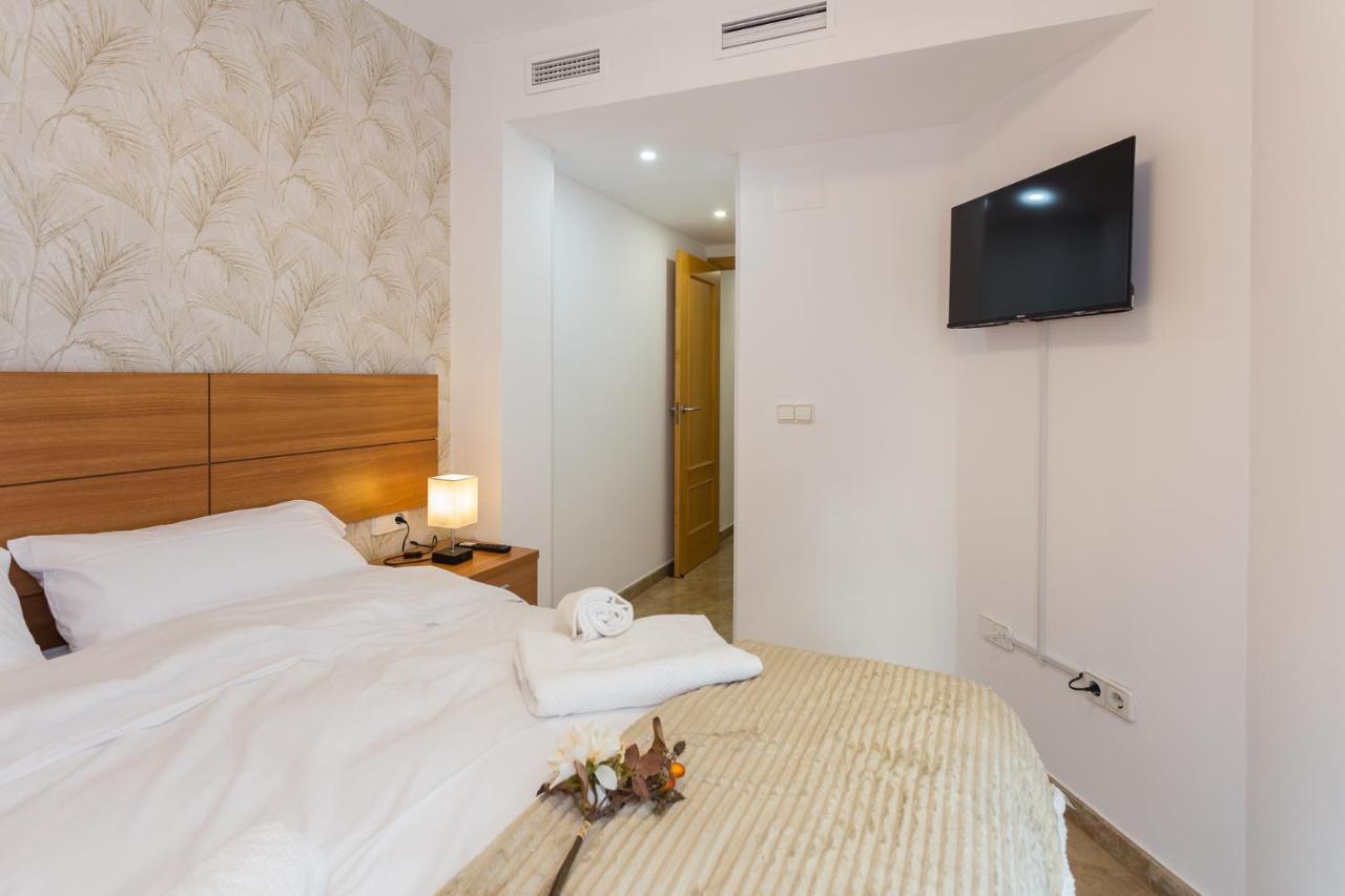 Piso Familiar Cerca Del Centro, Ac Y Wifi Gratis Apartment Valencia Exterior photo