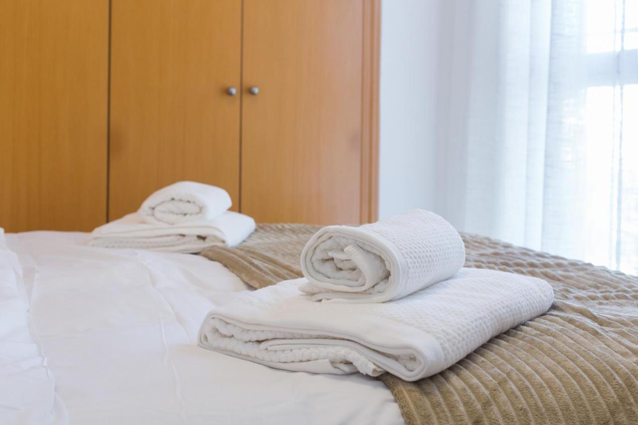 Piso Familiar Cerca Del Centro, Ac Y Wifi Gratis Apartment Valencia Exterior photo